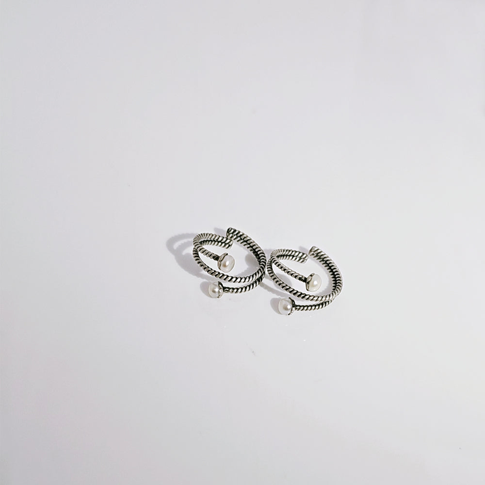 Twisted Wire Spiral Toe Ring in Oxidized 925 Silver