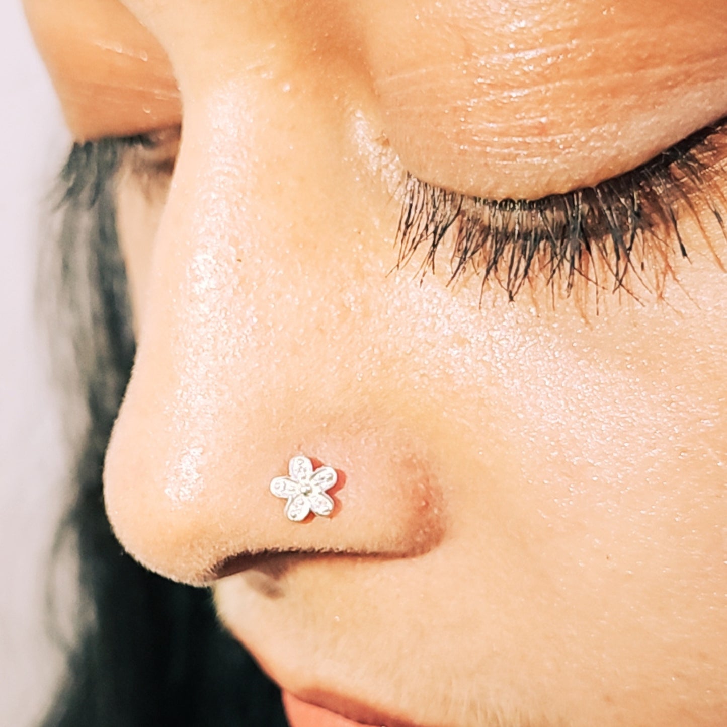 Tiny Shiny Flower Nose Pin in 925 Silver