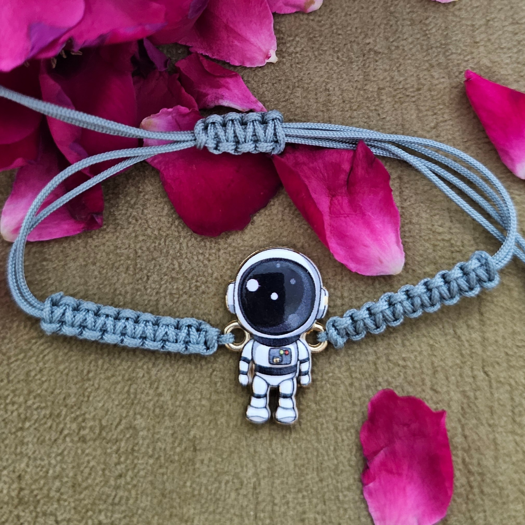 Boys Rakhi - Love for Characters