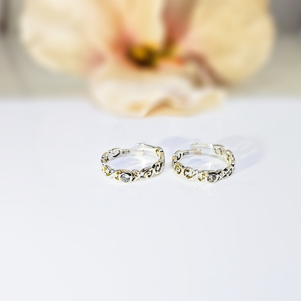 Band Toe Ring with Filigree and Zircon in 925 Silver