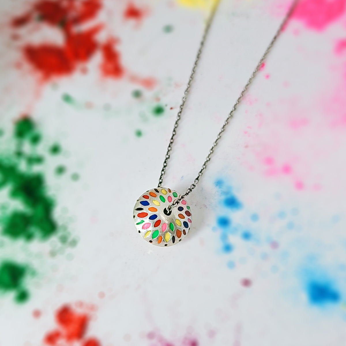 Color Explosion Minimalist Neckalce in Oxidised 925 Silver