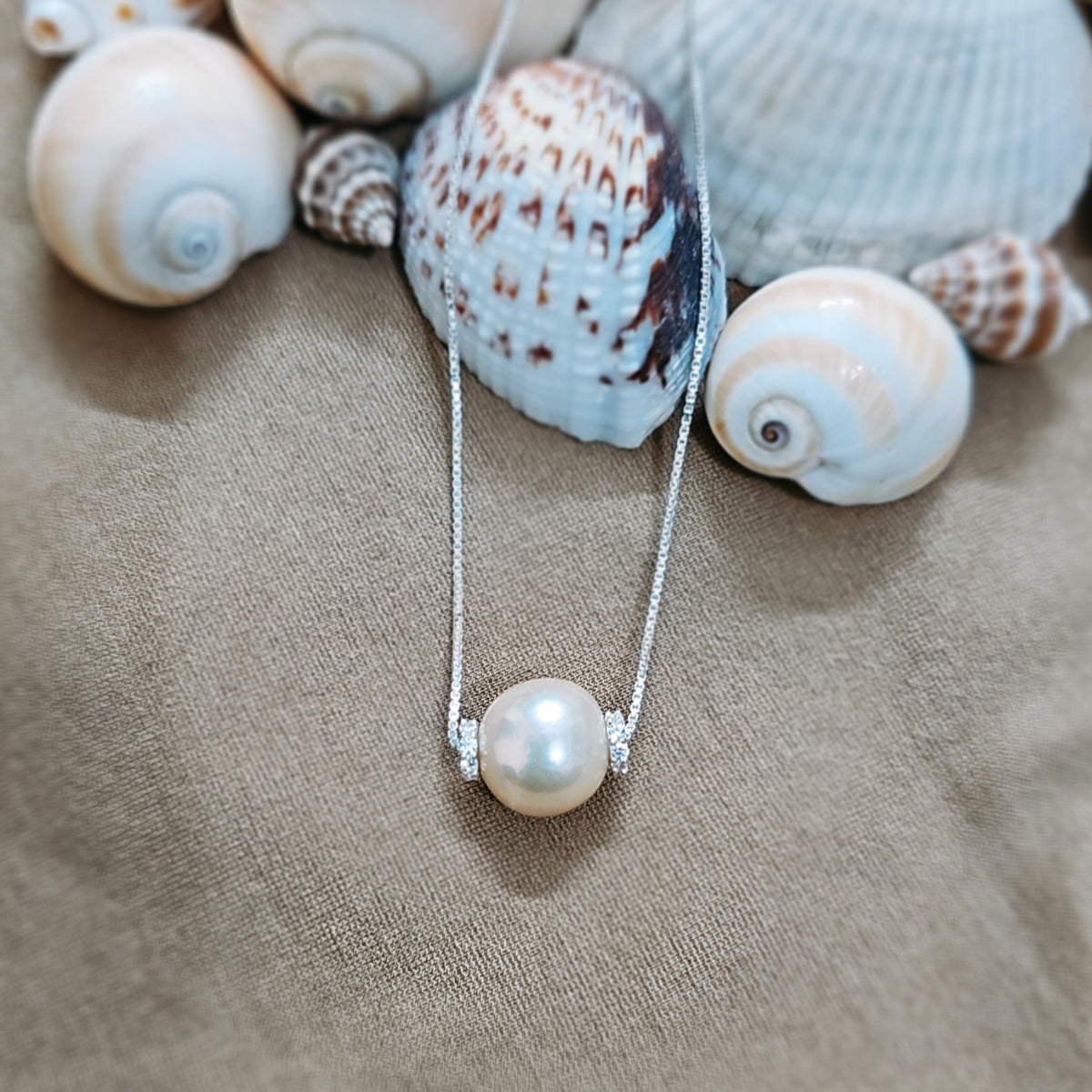 Love's Embrace Pearl Necklace in 925 Silver