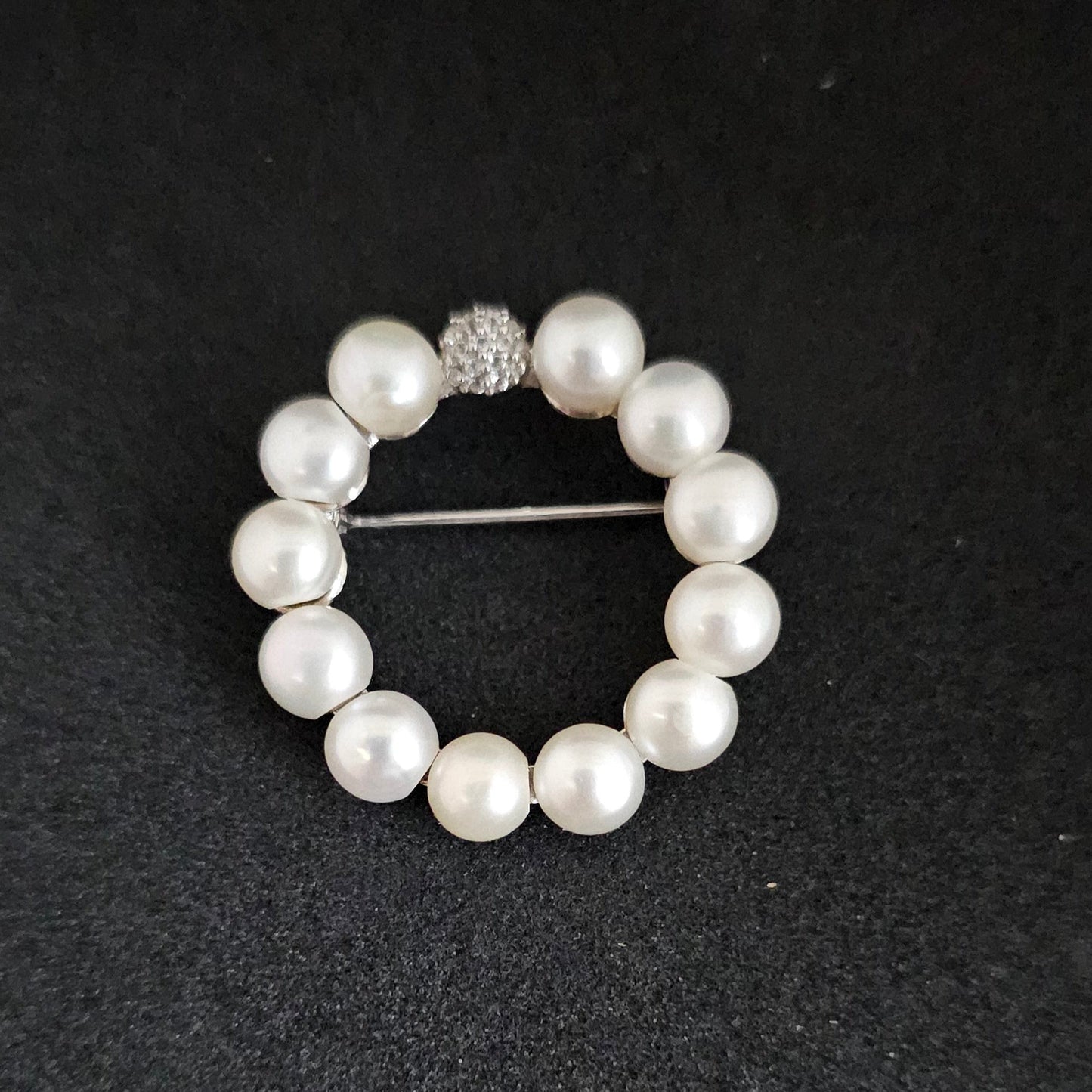 Pearly Glitz Brooch
