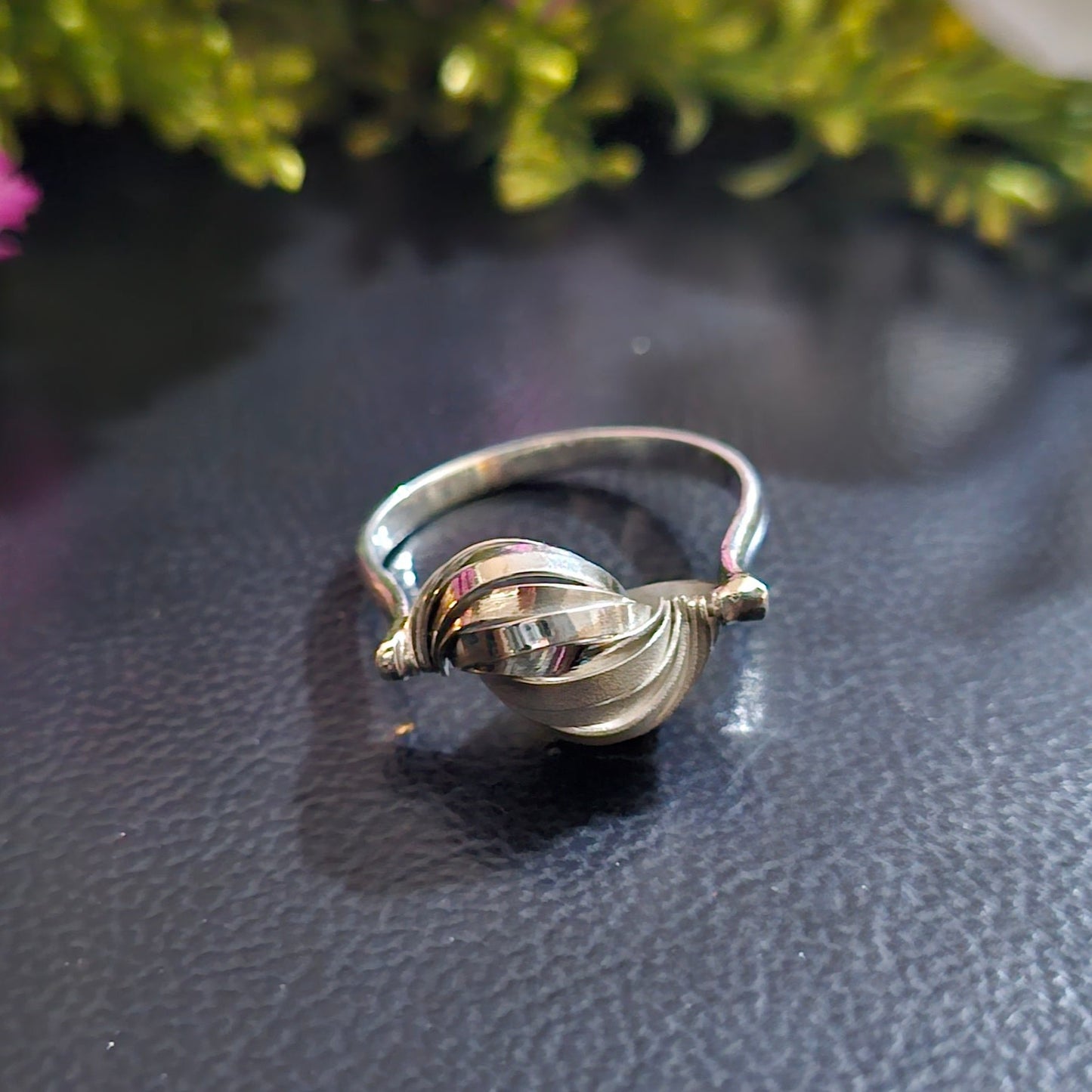 Shell Statement Ring