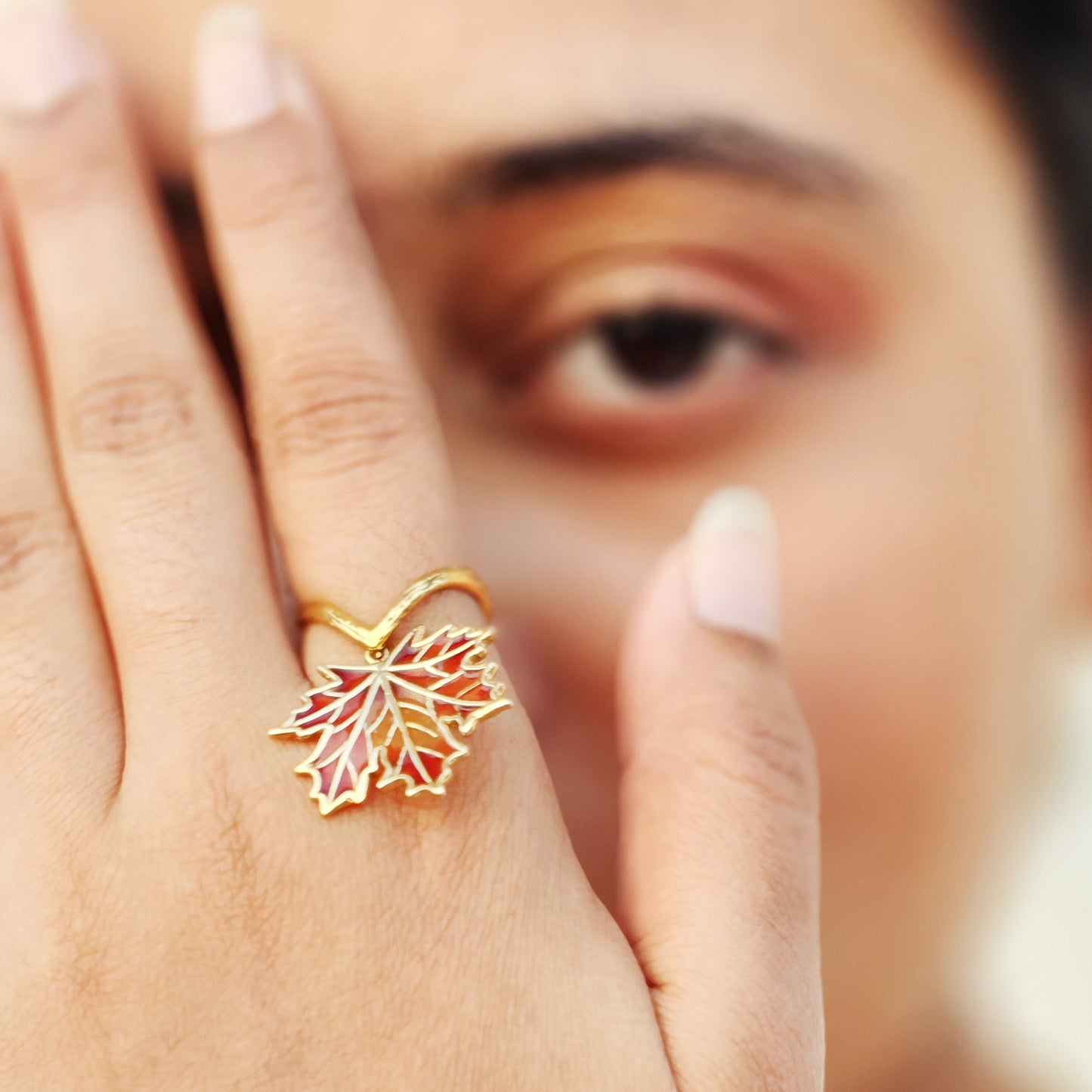 Flexi Maple Leaf Ring