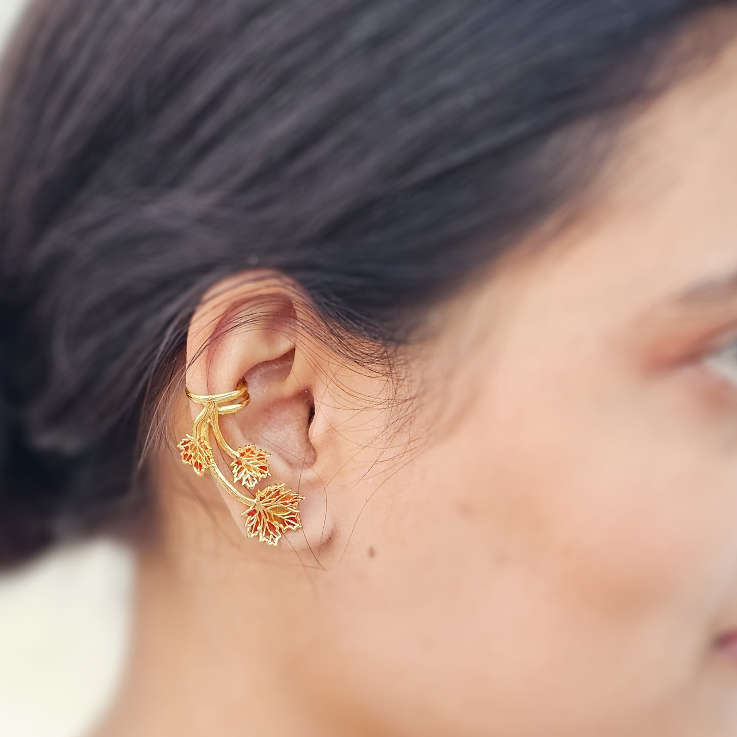 Tiny Maple Leaves No piercing Earcuff