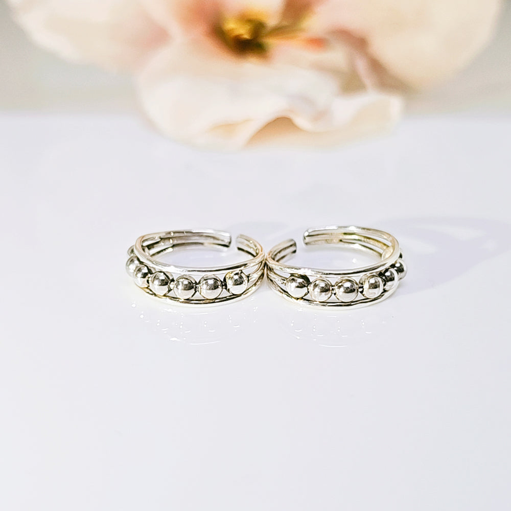 Rawa Balls Toe Ring in 925 Silver