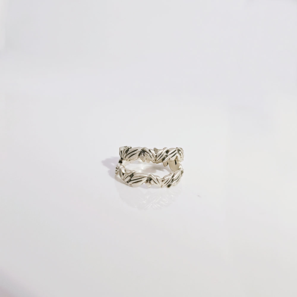 Beauty of Leaves Toe Ring in Oxidised 925 Silver