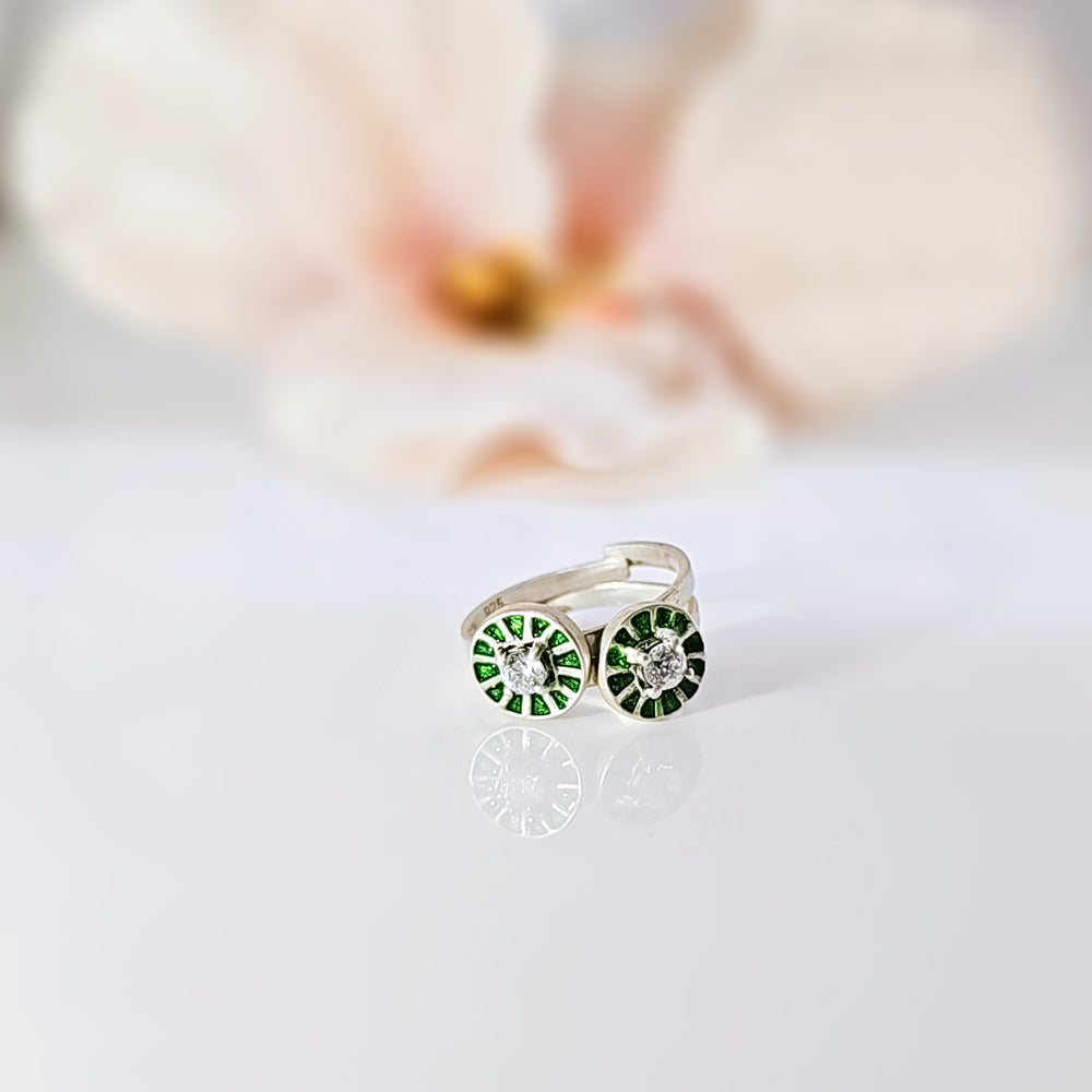 Circular Enamel Toe Ring in Oxidized 925 Silver