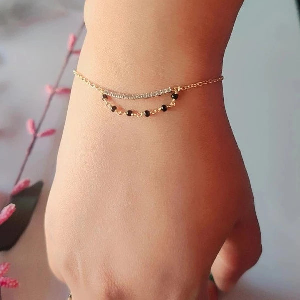 Curvy Bar Modern Mangalsutra Bracelet