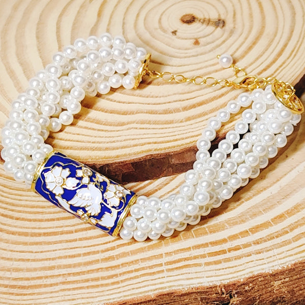 Life Of A Bird Rotating Pearl Ponchi Bracelet