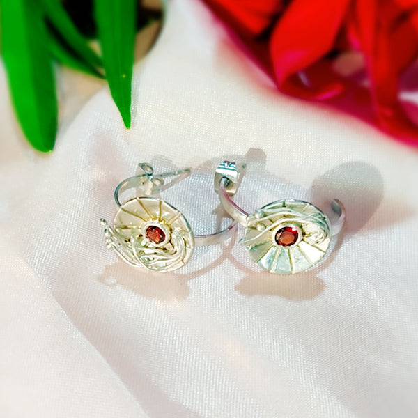 Auburn Solo Hoop Earrings