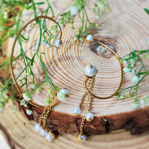 Moving with the Flow Kopal Ear Cuff