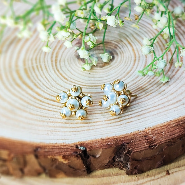 Kopal Bouquet Studs