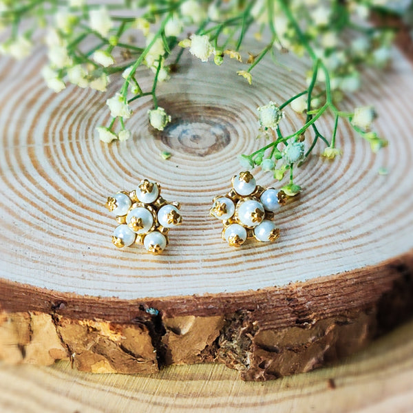 Kopal Bouquet Studs