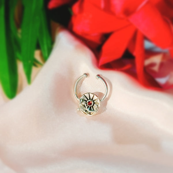 Auburn Solo Bloom Septum Ring