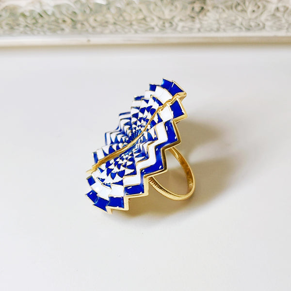 Crisp & Crinkle Statement Ring