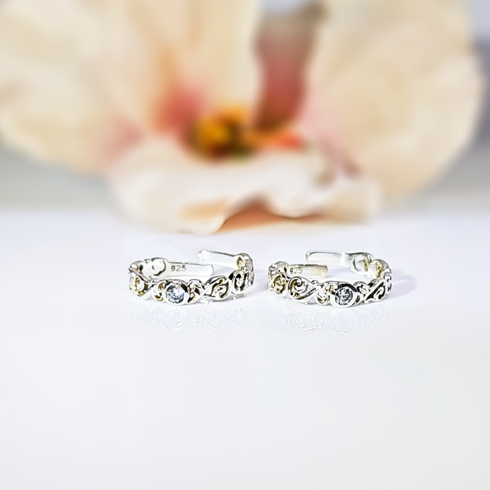 Band Toe Ring with Filigree and Zircon in 925 Silver