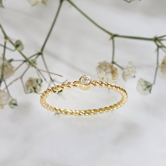 Minimal Twisted Gold-Plated Silver Ring with Diamond