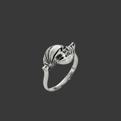 Shell Statement Ring