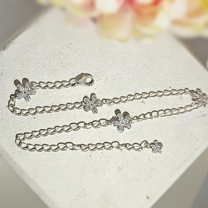 Tiny Blossom Anklet in 925 Silver
