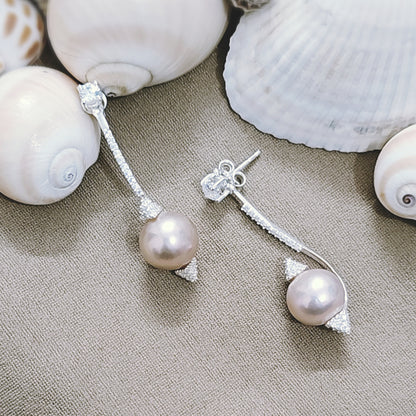 Pearly Dangle Earrings in 925 Silver