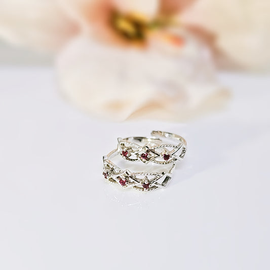 Toe Ring Band with Intricate Detailing in 925 Silver