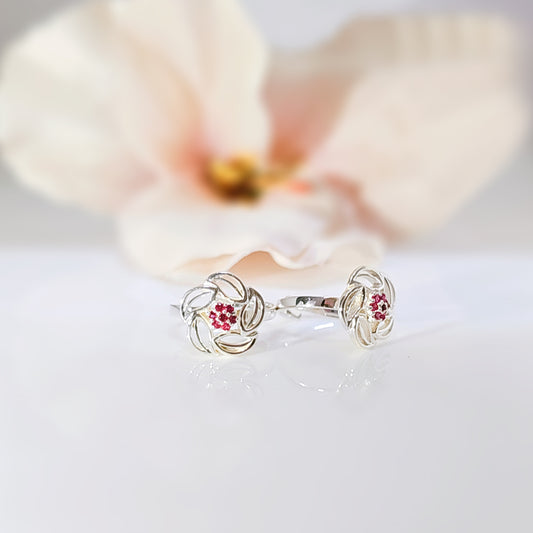 Floral Toe Ring studded with Zircon in 925 Silver