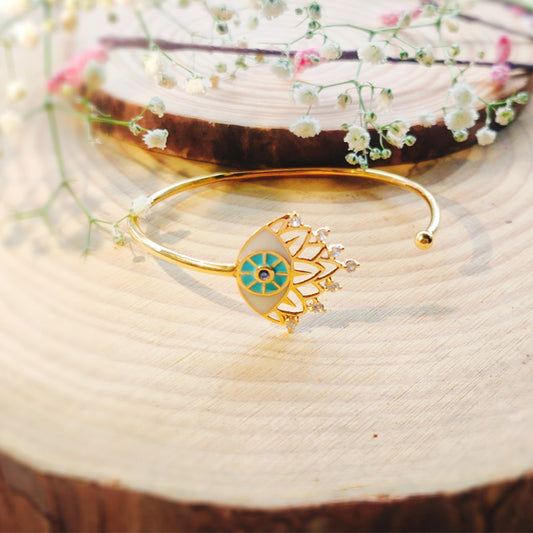 Just Queenin Bracelet