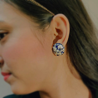 Glorious Round Bold Button Studs Earring