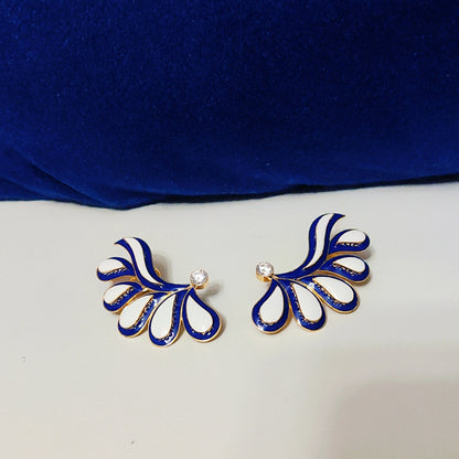 Paisley Affair Statement Earcuff Earrings