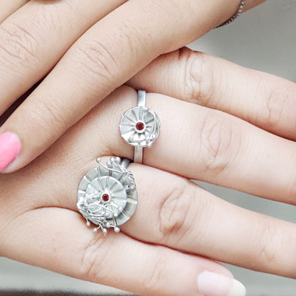 Auburn Rotating Circle Ring